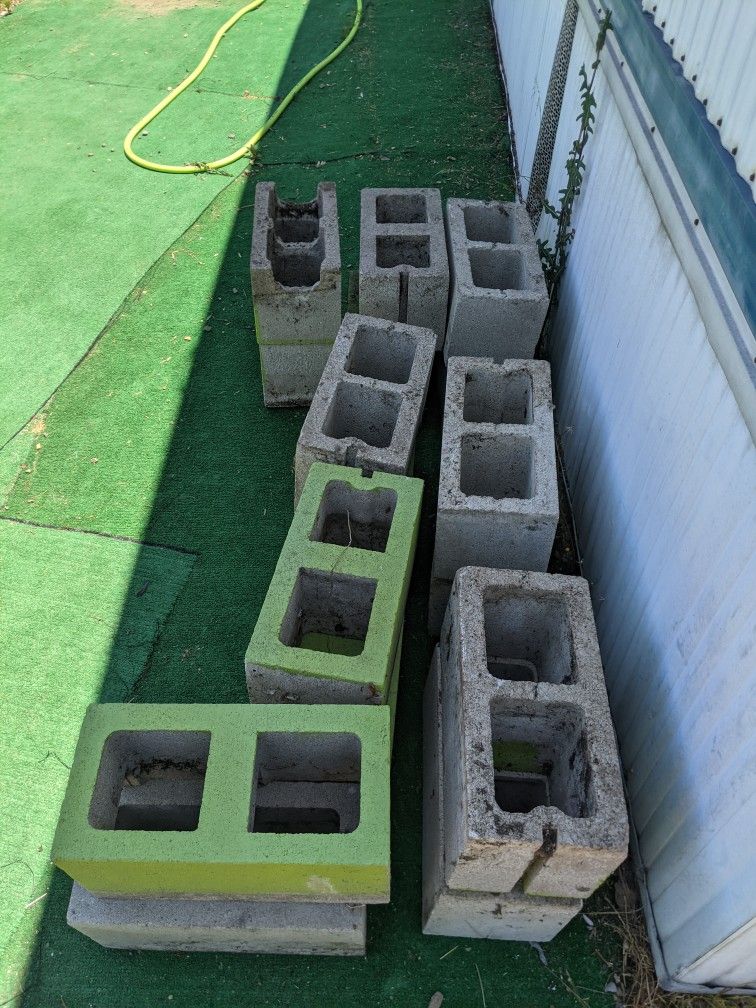 Free Cinder Blocks!