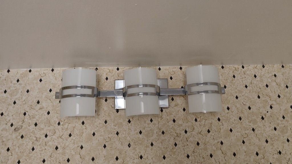 Vanity Light (LED) $40