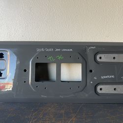 2018-2019-2020-2021-2022-2023 JEEP WRANGLER TAILGATE OEM USED