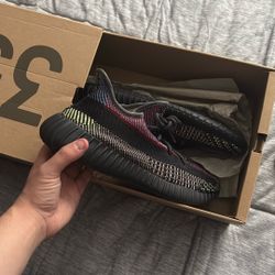 Yeezy 350 Yecheil Size 10.5 