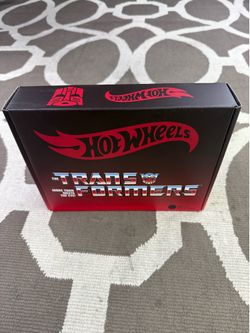 Hot Wheels Transformers Optimus Prime