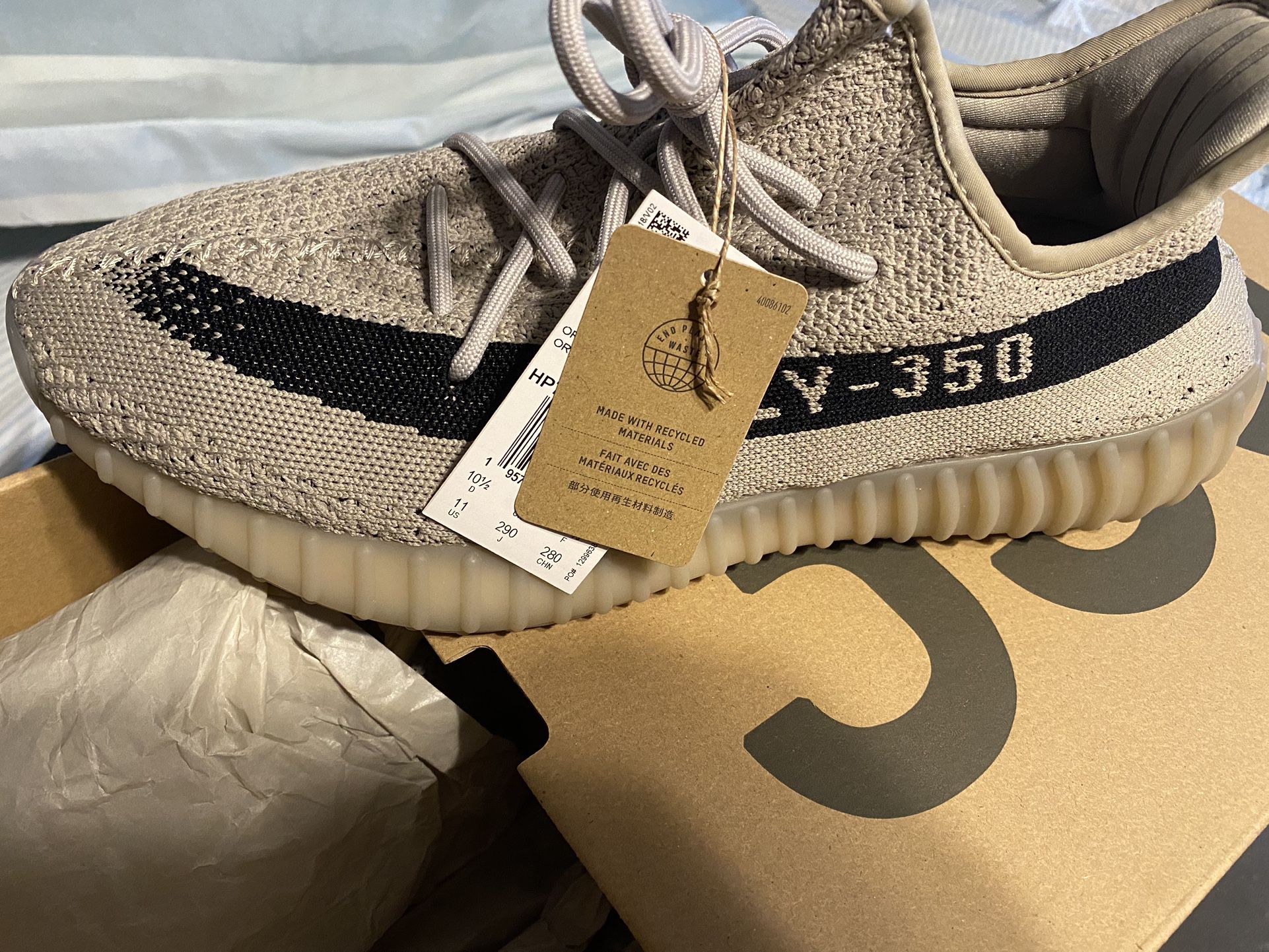adidas Yeezy Boost 350 V2 Low Oreo for Sale
