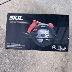 SKIL 13 -Amp 7-1/4-in Circular saw