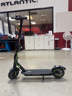Electric scooter