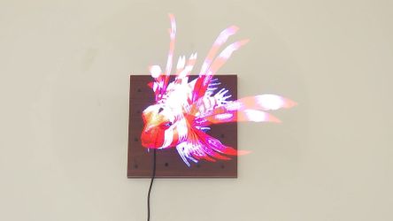 25 inches 3d Projection Rotary Screen Screenless Display Adverti