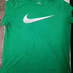 The Nike Tee XL 