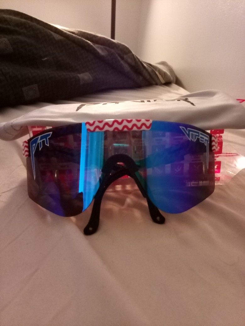 Barely Used Pit Viper "The Yankee Noodle" Double Wide Sunglasses!