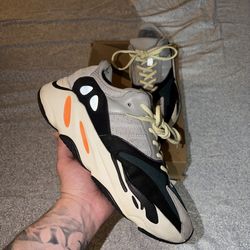 Yeezy 350 Waverunner