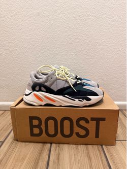 Yeezy - Adidas Yeezy Boost 700 Wave Runner