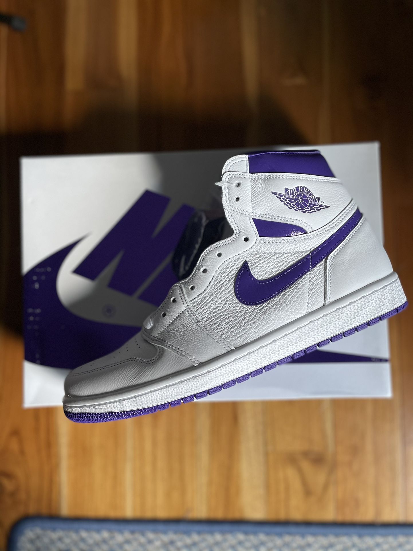 Jordan 1 Court Purple