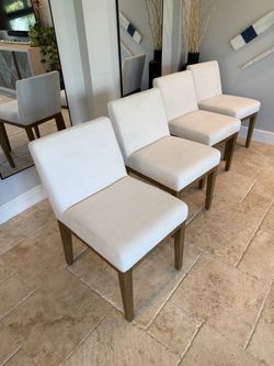 Set of four Restoration Hardware Morgan side chair white, RH dining. Oak wood.