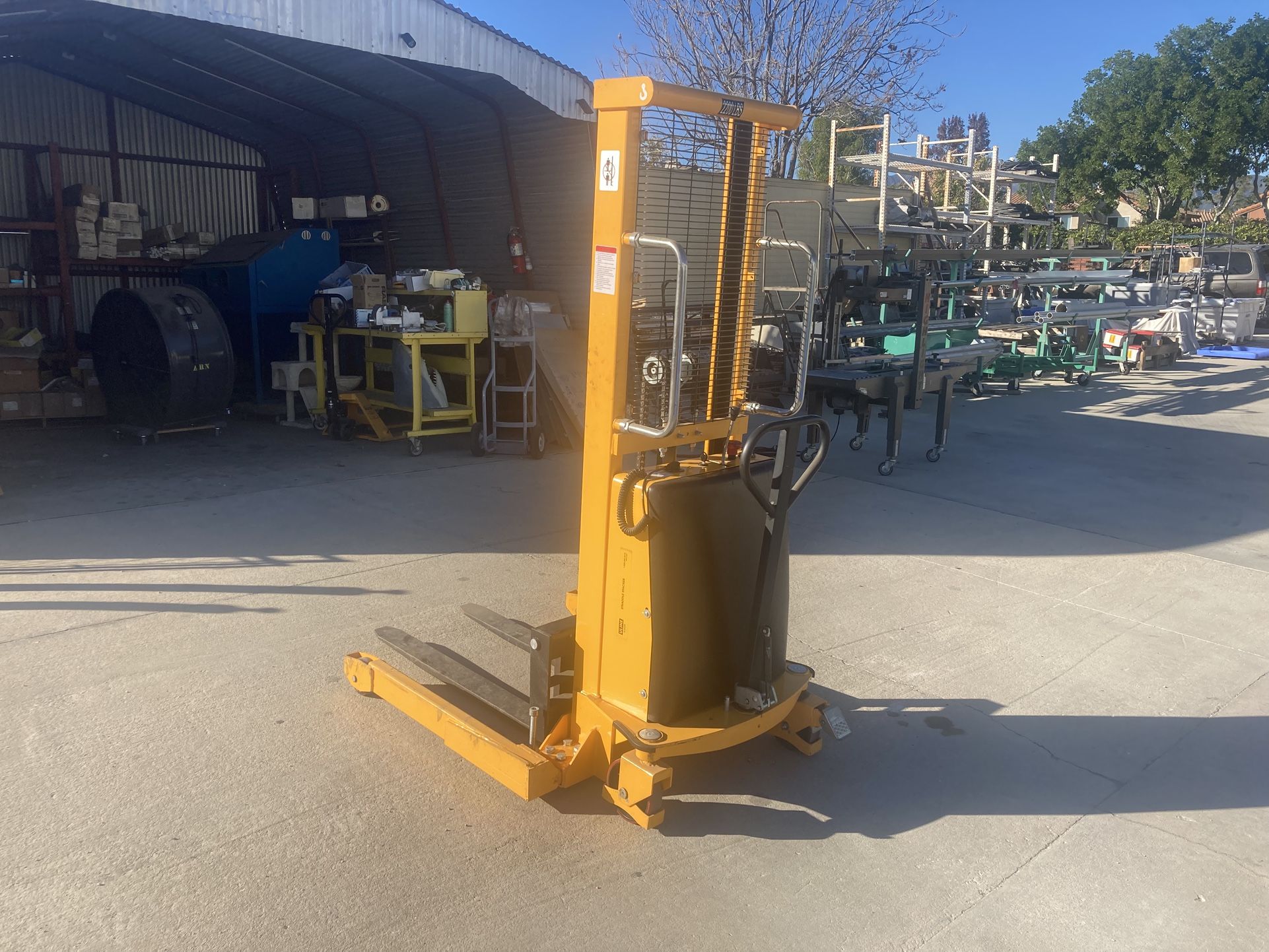 Walk Behind Fork Lift