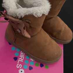 Little Girl Boots Sz 9