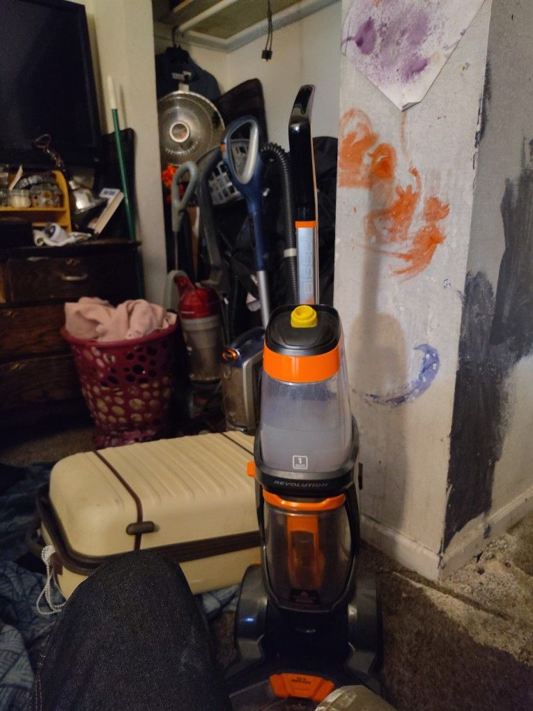 Bissell Pro Heat Revolution 2x