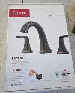 Pfister Ladera 8 in. Widespread 2-Handle Bathroom Faucet in Tuskany Bronze. Retails $155 with TaxesOthers Avail. Look At My Profile!