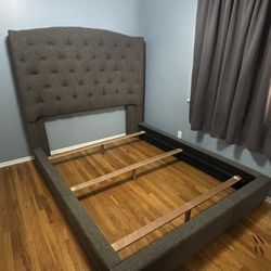 Bed frame - Queen Size
