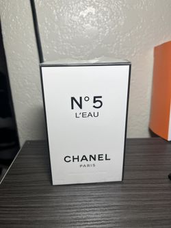 Chanel Leau