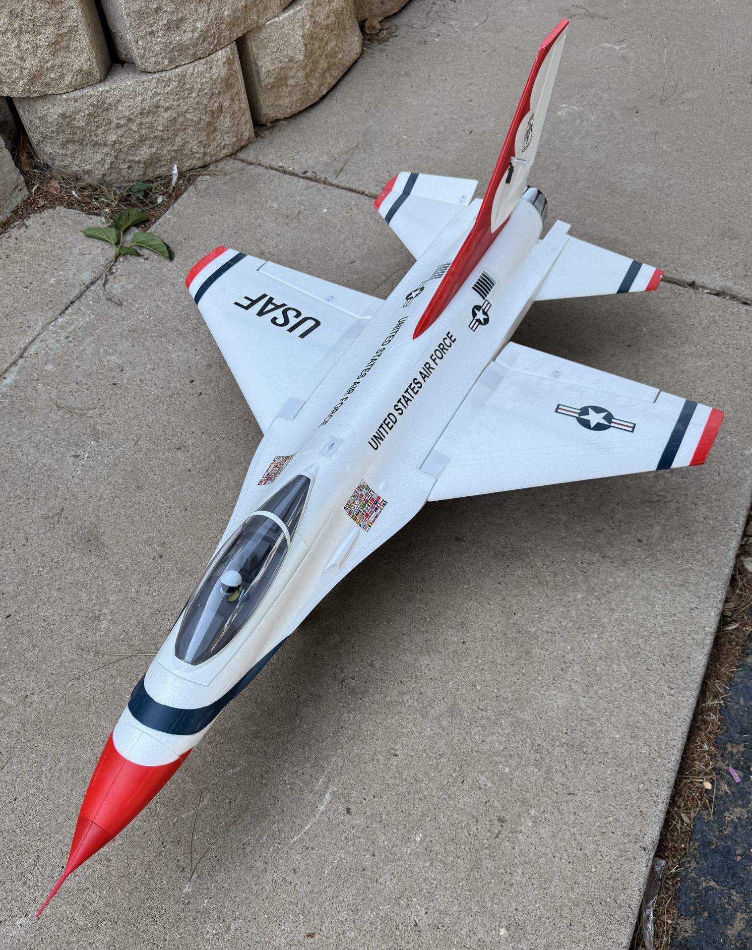 RC Fighter Jet - Eflite F-16 Thunderbirds 70mm EDF