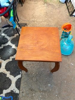 Small Wooden End Table with Cabriole Legs