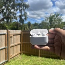 AirPods Pro’s 