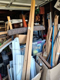 Canvas strechers. Free