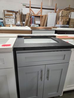 Gray Shaker Bathroom Vanity 24"