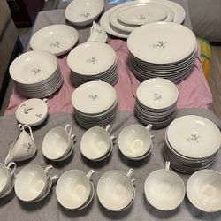 Fashion Manor “Solitude” Fine China