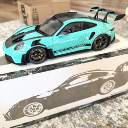 Brand New Minichamps Porsche 911 992 GT3 RS Weissach Pckg Mint Green 1:18 { Only 300 Units Made }