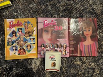 4 Barbie Guide Books. **READ BELOW (Johnstown Ohio)