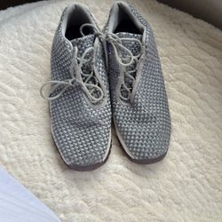 Air Jordan Future Wolf Gray 7y= 8.5W