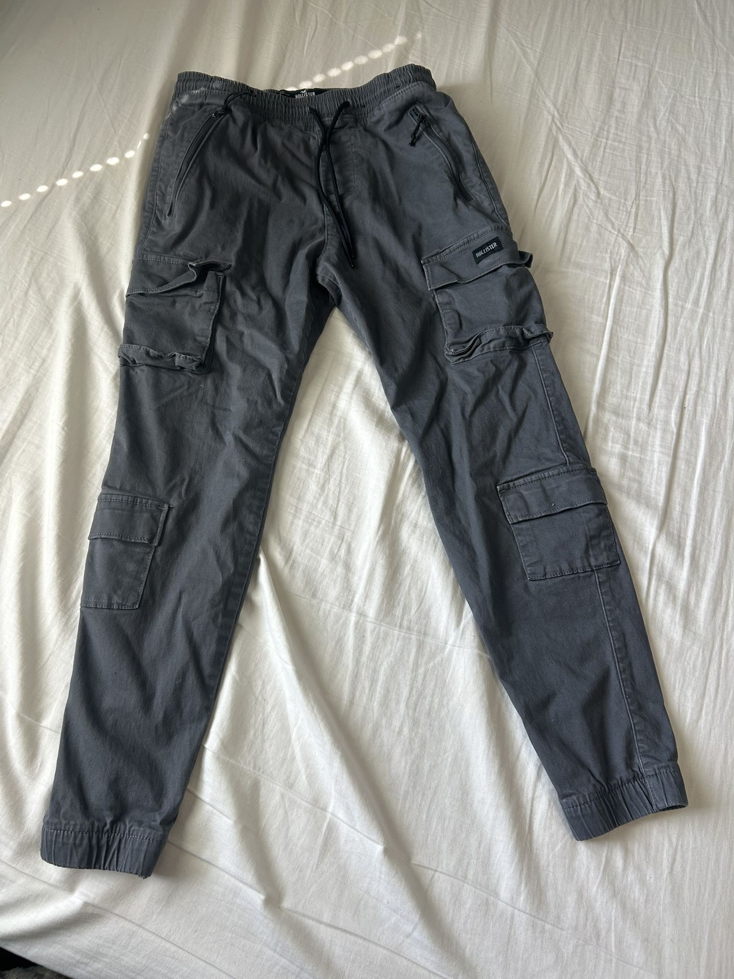 Hollister Men’s Cargo Joggers 