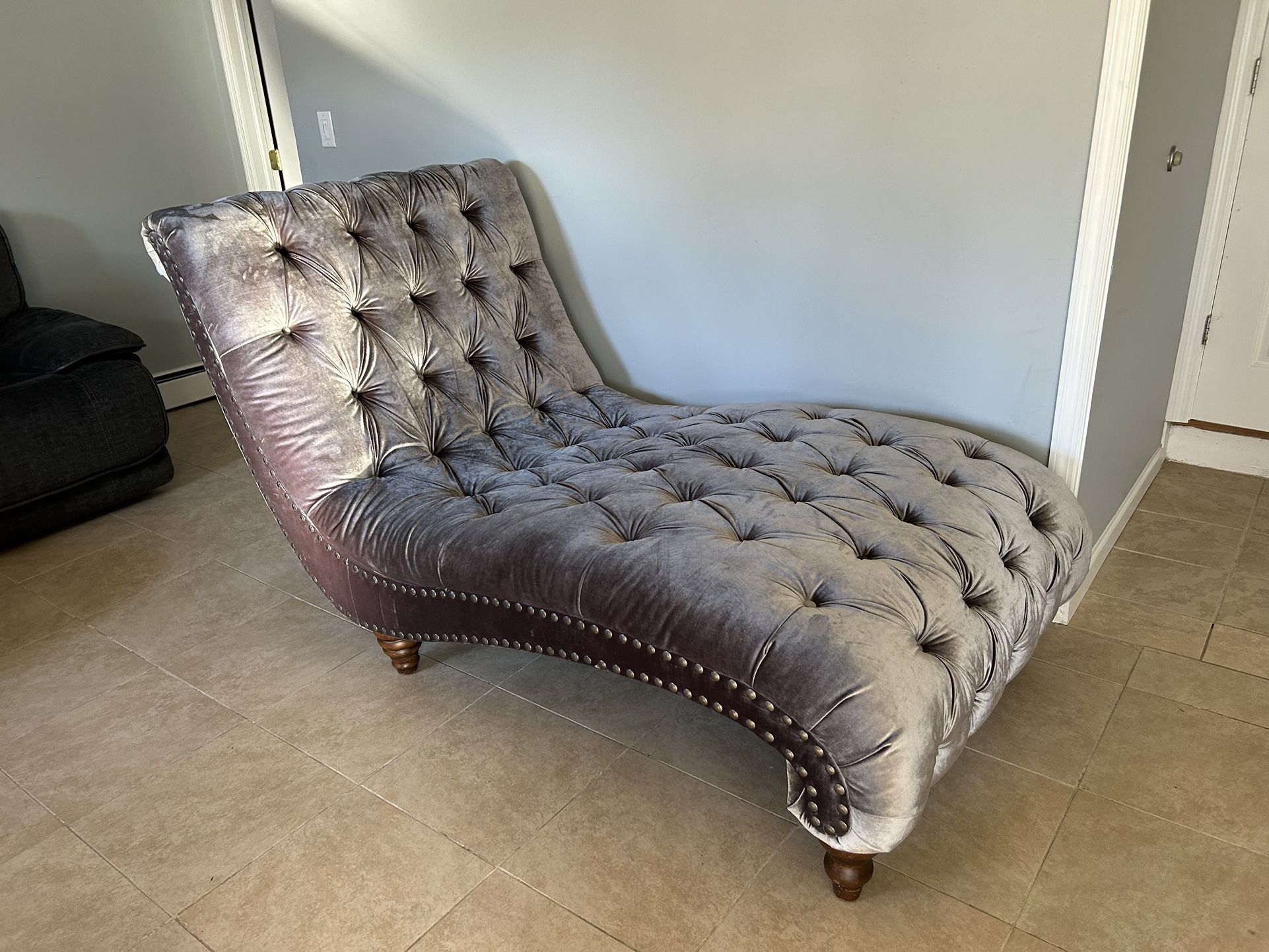 Duchess Chaise Lounge ( Raymour & Flanigan)