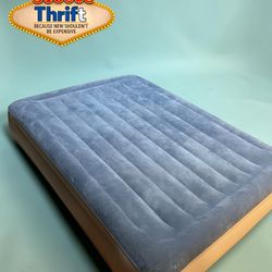 Intex Queen Air Mattress w/ Built-In Pump – Fast Inflate Bed NEW