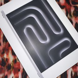 Sealed New 16” MacBook Pro m3 max 36gb ram 1TB silver