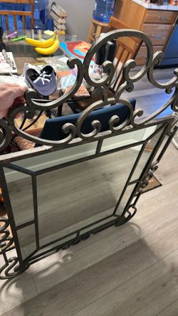 Iron wall  mirror