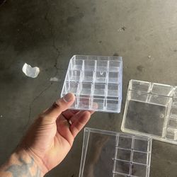 Make Up  Storage 