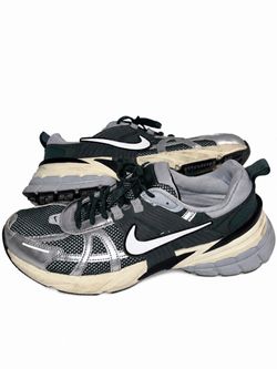 Nike V2K Run Vintage Green