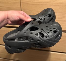 Women Platform Crocs(MOVING NEED GONE)
