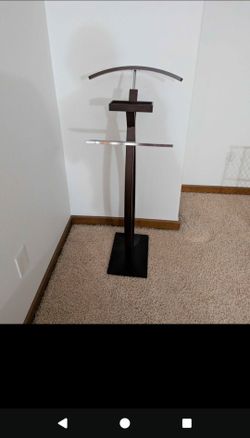 Valet stand