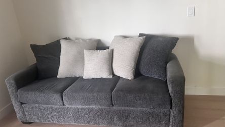 Sofa And Loveseats