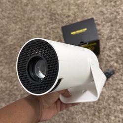 Olymmons Mini Projector - HD Portable Home Theater - With Remote - Moving Sale - Negotiable