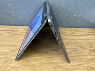 Dell Latitude 7330, 2-in-1 laptop, 16gb Ram, core i7-12th Gen