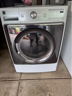 Dryer - Kenmore Elite front load