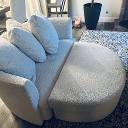 Lounge Chair