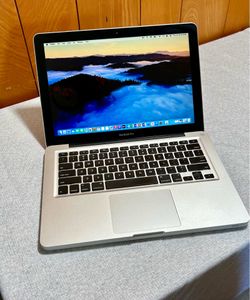 Apple MacBook Pro 13” i5/8GB/255GB SSD $140