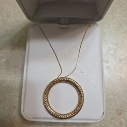 10 K Gold Pendant With 10 K Gold Necklace.  Weight Is 1.7 Grams.  Brand New 