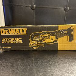 DeWALT) Oscillating Multi ToOL (for Sale $) $120