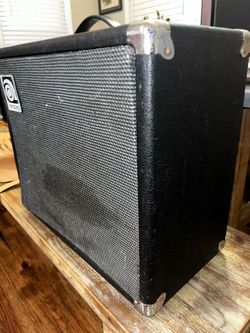 Ampeg GT-10 Amp