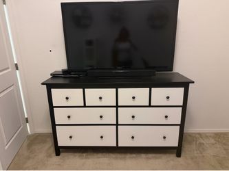 Ikea Hemnes 8-drawer dresser