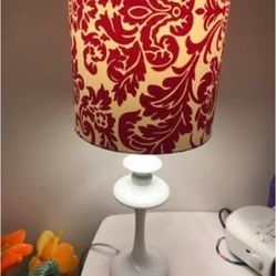Luxurious hot pink and white Damask Pattern Lamp 